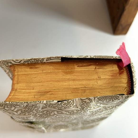 Vintage 1961 St. Joseph Continuous Sunday Missal Confraternity Version - Picture 11 of 12